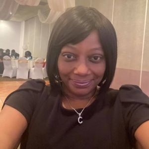 Meet your Posher, Cleo